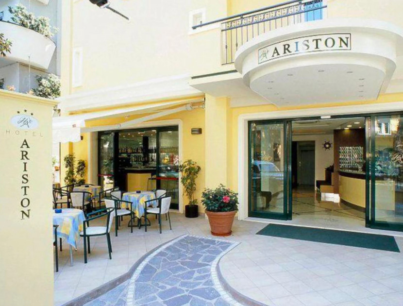 media.Hotel_Ariston_Misano-ingresso